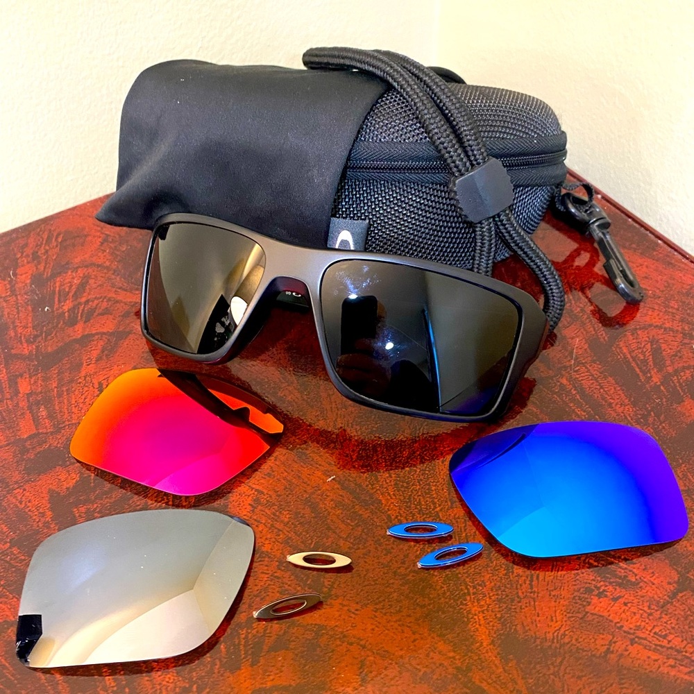 OAKLEY DOUBLE EDGE Sunglasses